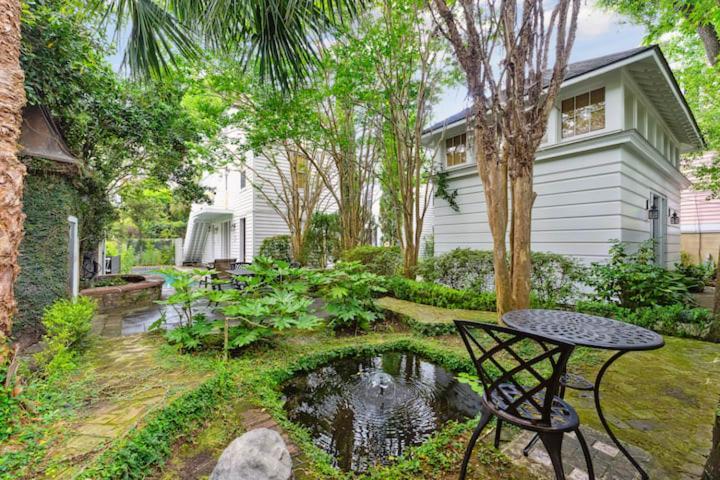 Serene Cottage With Beautiful Garden And Heated Pool Charleston Eksteriør billede