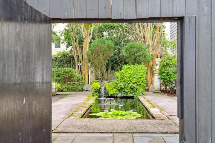 Serene Cottage With Beautiful Garden And Heated Pool Charleston Eksteriør billede