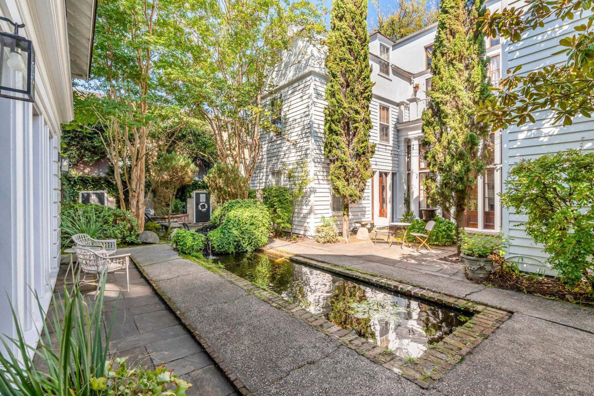 Serene Cottage With Beautiful Garden And Heated Pool Charleston Eksteriør billede